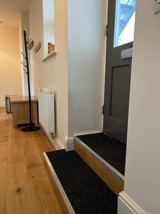 Luxurious 2 Bedroom Apartment In Central Berwick Zewnętrze zdjęcie